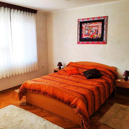 V2 With Love - Vintage Modern And Spacious Belgrade Extérieur photo